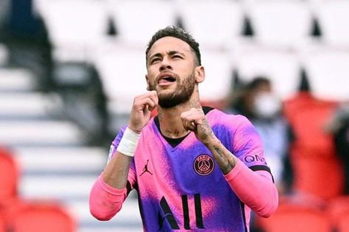 PSG chi 6 triệu euro mỗi năm 'mua sự ngoan ngoãn' của Neymar