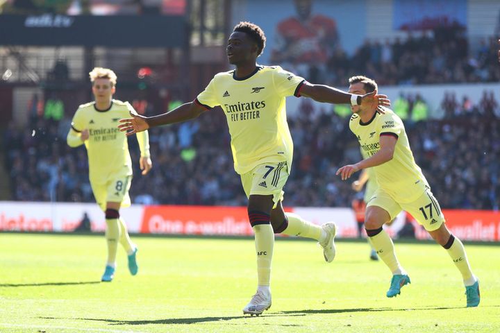 Kết quả Ngoại Hạng Anh: Arsenal nới rộng khoảng cách với Man Utd