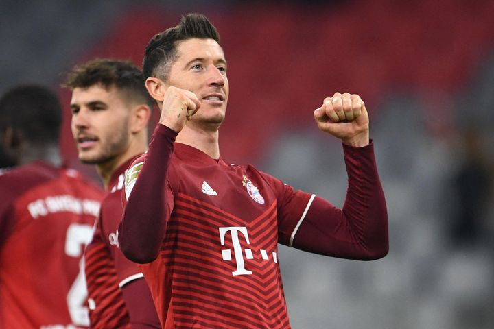 Lewandowski, Neuer đi vào lịch sử Bundesliga