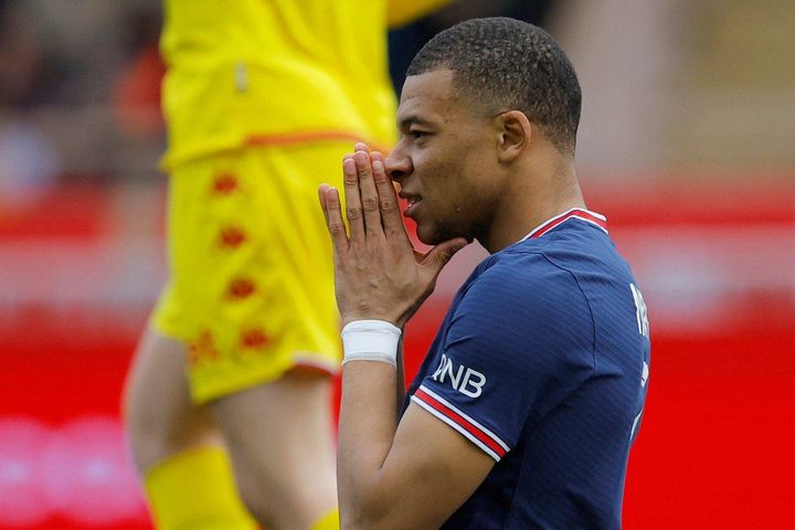 PSG thua Monaco 0-3