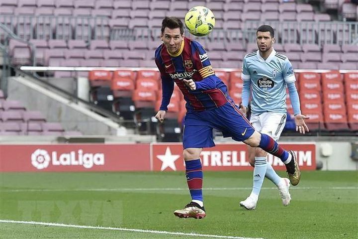 Câu lạc bộ Barcelona để ngỏ khả năng chào đón Messi quay trở lại