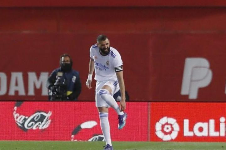 Benzema nghỉ trận El Clasico