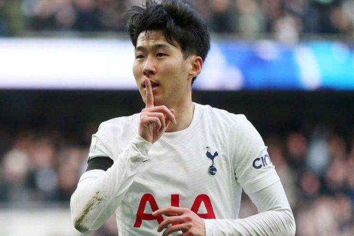 Son Heung-min lập cú đúp, Tottenham đẩy MU xuống thứ 6