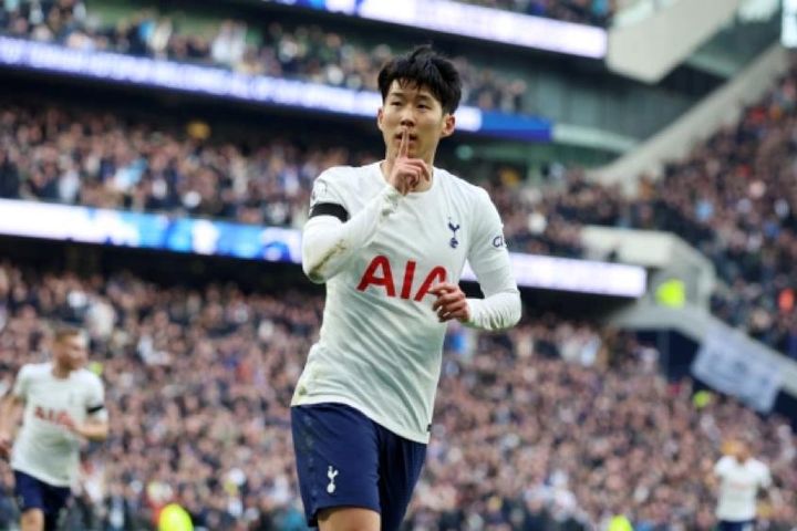Son Heung-min rực sáng, Tottenham vượt mặt Man Utd