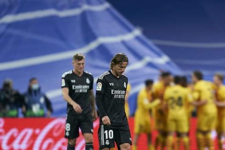 Ancelotti nói gì sau thất bại 0-4 trước Barca ngay trên sân nhà?