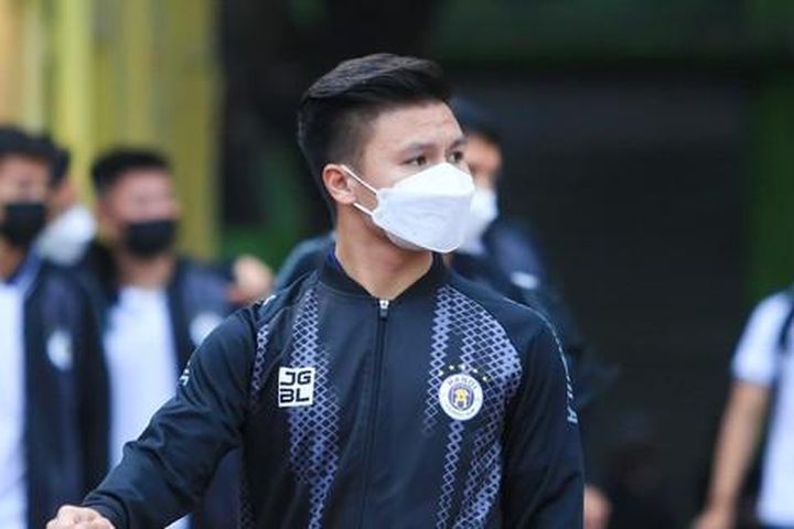 CLB Hà Nội vào TP.HCM đàm phán giữ chân Quang Hải