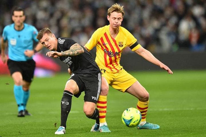 Vì sao Real Madrid lại đại bại trước Barcelona?