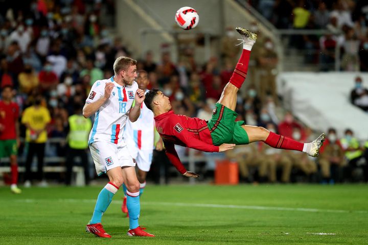 Ronaldo gửi chiến thư và yếu huyệt của Bồ Đào Nha
