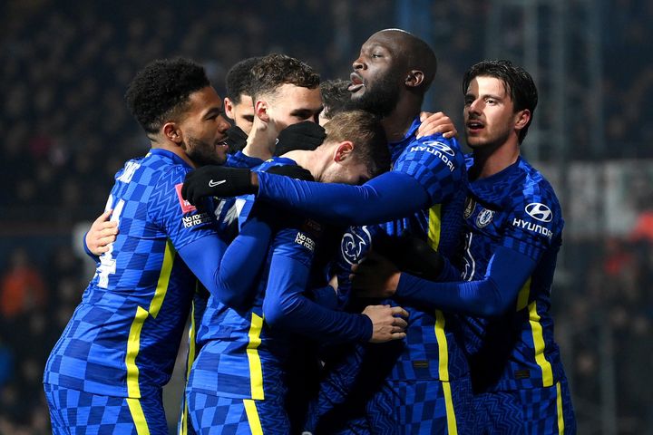 Chelsea được bán vé trở lại