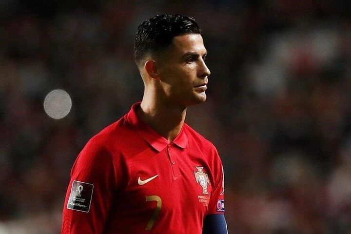 Ronaldo sa sút nhưng vẫn là điểm tựa của Bồ Đào Nha