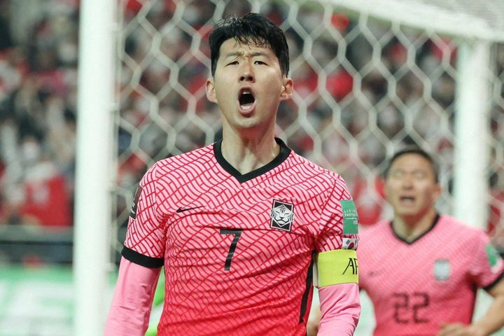 Son Heung-min giúp tuyển Hàn Quốc thắng Iran