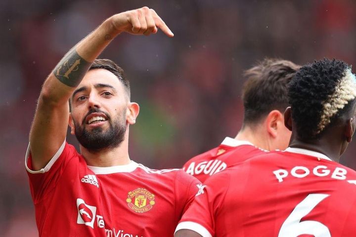 Bruno Fernandes gia hạn 5 năm MU, lương tăng hơn gấp đôi
