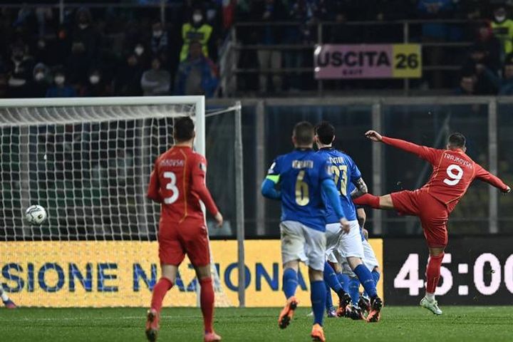 SỐC: ĐKVĐ châu Âu Italia ngồi nhà xem World Cup 2022