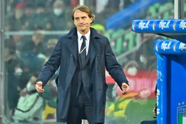 Italia ngồi nhà xem World Cup 2022, HLV Mancini lên tiếng về tương lai