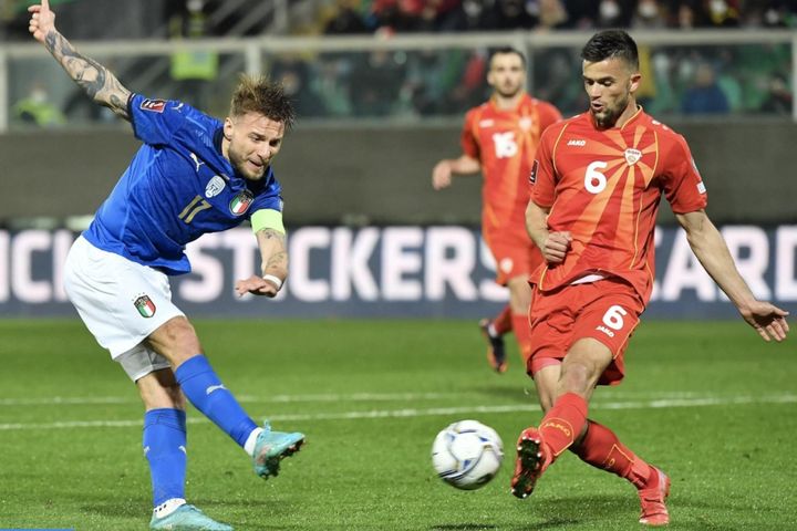 Thủng lưới phút 92, Italy vỡ tan cơ hội dự World Cup 2022