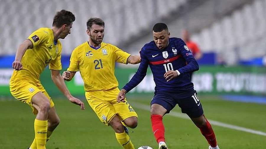 Vòng loại World Cup: Các 'ông lớn' cùng gặp khó trận mở màn