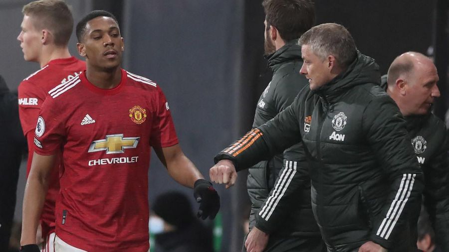 Bất mãn Solskjaer, Martial 'đào tẩu' khỏi MU