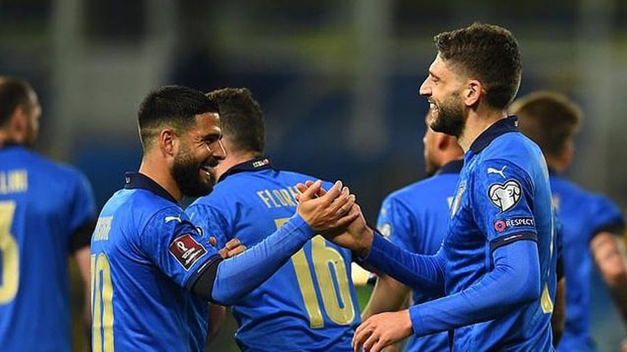 Anh, Đức, Italia thắng lớn, Tây Ban Nha hòa thất vọng