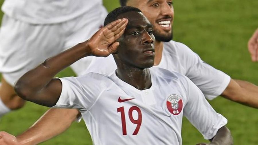 Vô địch châu Á - Qatar 'bon chen' châu Âu ra sao?