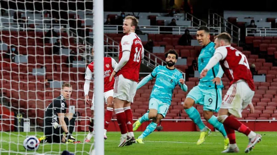 Thắng lớn tại Emirates, Liverpool áp sát Top 4