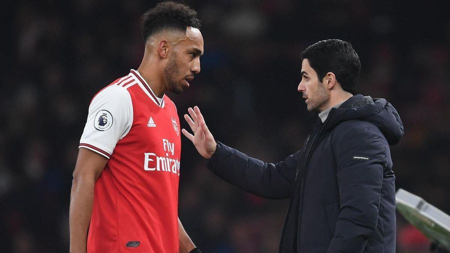 HLV Arsenal thất vọng với học trò sau trận thua thảm Liverpool