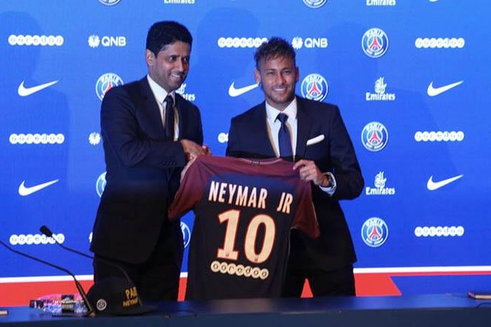 Báo chí Pháp tiết lộ thông tin sốc về Neymar