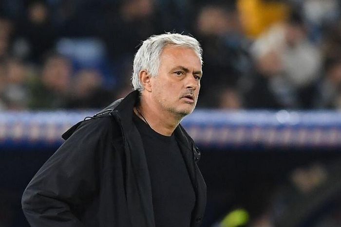 Mourinho tiết lộ bến đỗ mới khi chia tay AS Roma
