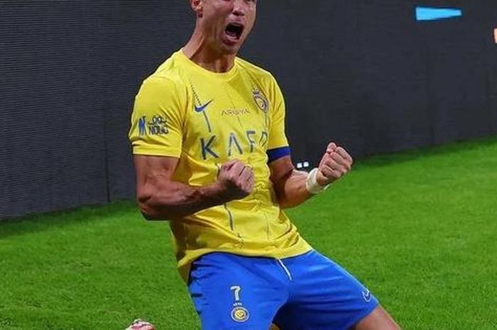 Ronaldo lại lập siêu phẩm và kỷ lục trong chiến thắng của Al-Nassr