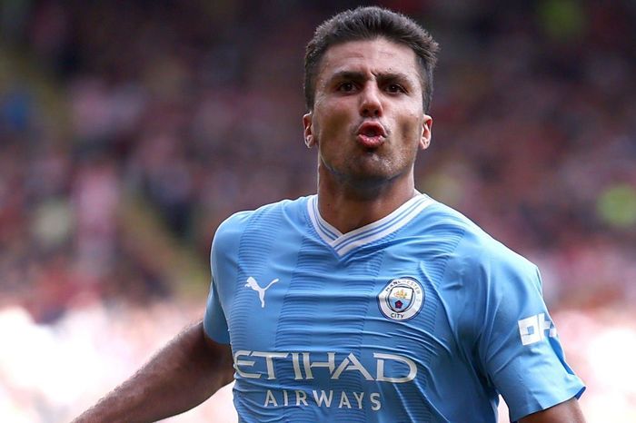 Đại chiến Man City vs Liverpool: Trái tim Rodri