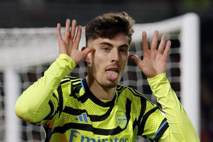 Kai Havertz lóe sáng, Arsenal chiếm ngôi đầu Ngoại hạng Anh