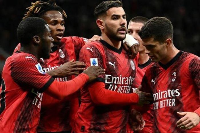 Kết quả bóng đá AC Milan - Fiorentina: Bước ngoặt penalty, thủ môn cứu thua bằng mặt (Serie A)