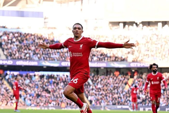 Trent Alexander-Arnold ký hợp đồng trị giá 26 triệu bảng với adidas