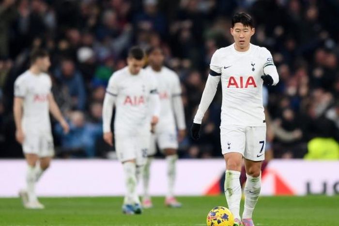Son Heung-min vô duyên, Tottenham văng khỏi Top 4 giải Ngoại hạng Anh
