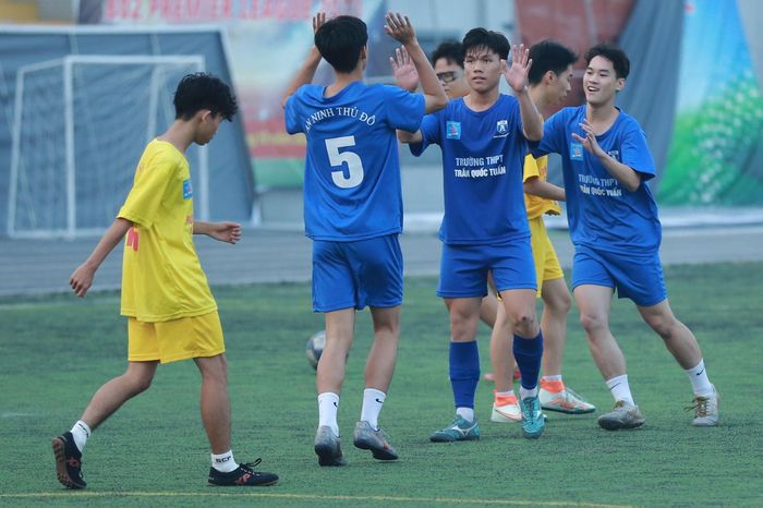 Những đội từng vô địch trong top 16 mùa này