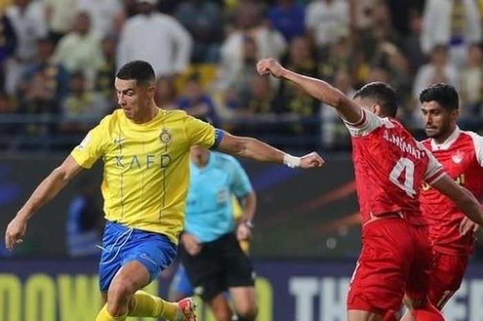 AFC Champions League: Hình ảnh Cristiano Ronaldo thi đấu năng nổ trong trận Al Nassr hòa Persepolis