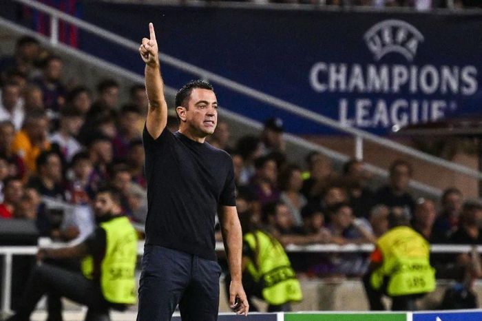 Barcelona dập tắt nguồn tin sa thải HLV Xavi