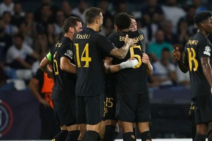 Nhận định Real Madrid vs Napoli, 03h00 ngày 30/11: Đội bóng Hoàng gia thị uy sức mạnh