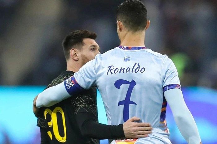 Messi và Ronaldo cướp đi tâm trí của cầu thủ trẻ