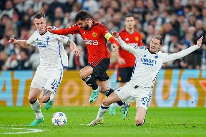 Thống kê 'điên rồ' sau trận Man Utd hòa Galatasaray tại Champions League
