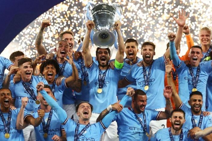 Pep Guardiola đưa Man City tới vinh quang từ những nỗi đau