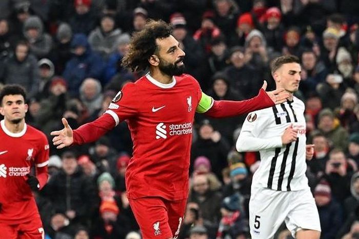 Salah tỏa sáng, Liverpool đoạt vé vào vòng knock-out Europa League