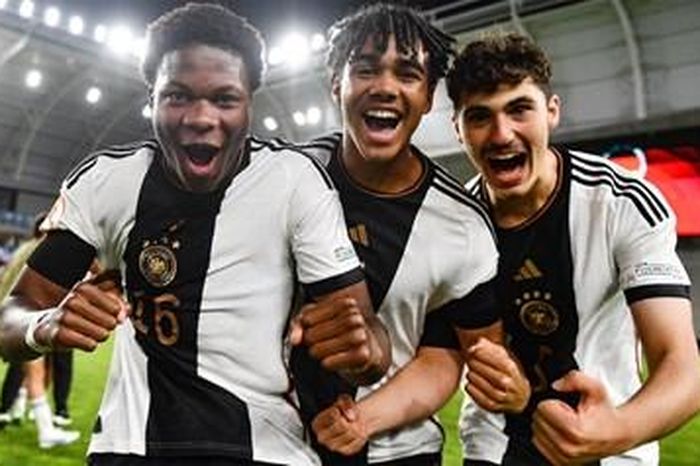 Thắng Pháp trên chấm 11m, Đức lần đầu tiên vô địch U17 World Cup