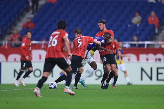 Đội bóng Nhật Bản có động thái bất ngờ trước trận gặp Hà Nội FC