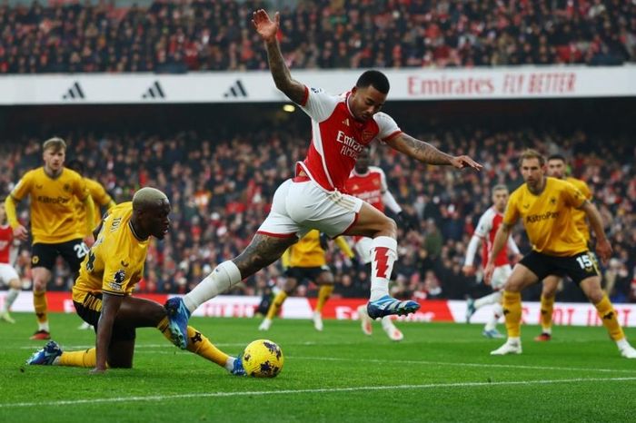 Kết quả vòng 14 Ngoại hạng Anh tối 2/12: Arsenal thắng kịch tính Wolves