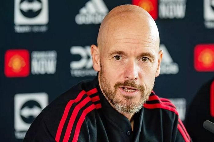 Ten Hag: 'Cầu thủ MU vẫn đứng sau ủng hộ tôi'