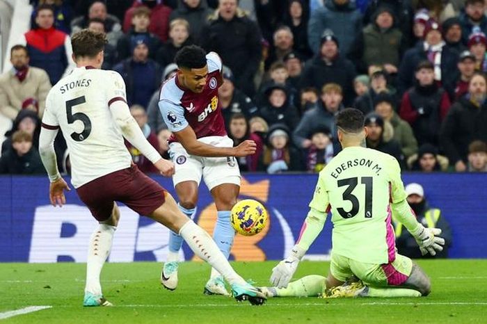 Man City khủng hoảng, Pep Guardiola thất vọng với đương kim vô địch