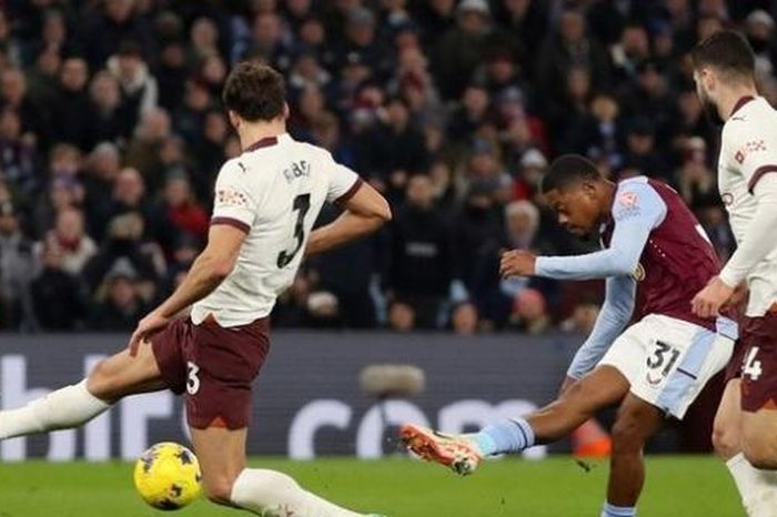 Ngoại hạng Anh: Hình ảnh trận đấu Man City bất ngờ thua nhẹ Aston Villa trên sân Villa Par