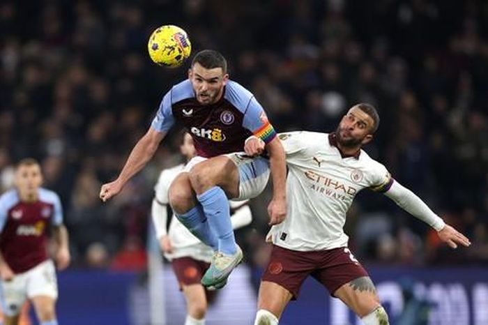 Bại trận tại Villa Park, HLV Pep Guardiola nhận kỷ lục tệ nhất sự nghiệp
