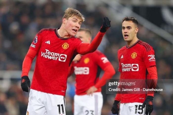 MU đánh bại Chelsea: Điểm trừ Hojlund, 11 trận 'tịt ngòi' Ngoại hạng Anh