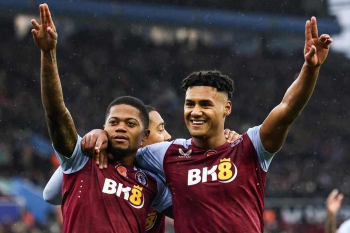 Aston Villa thách thức top 4 Premier League